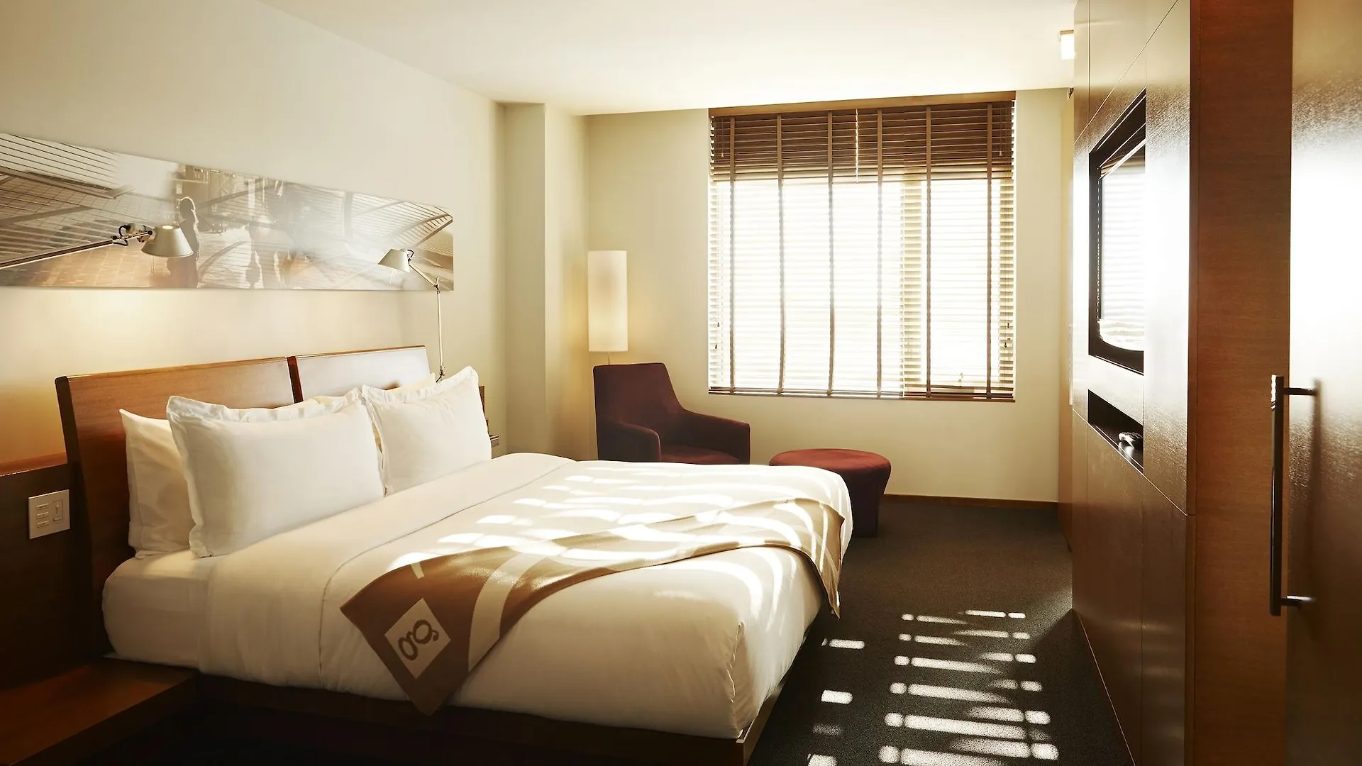 Hotel Le Germain YYC