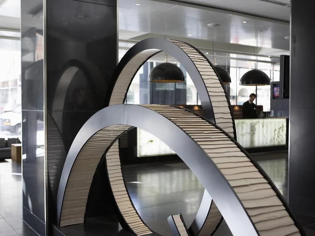 Hotel Le Germain YYC